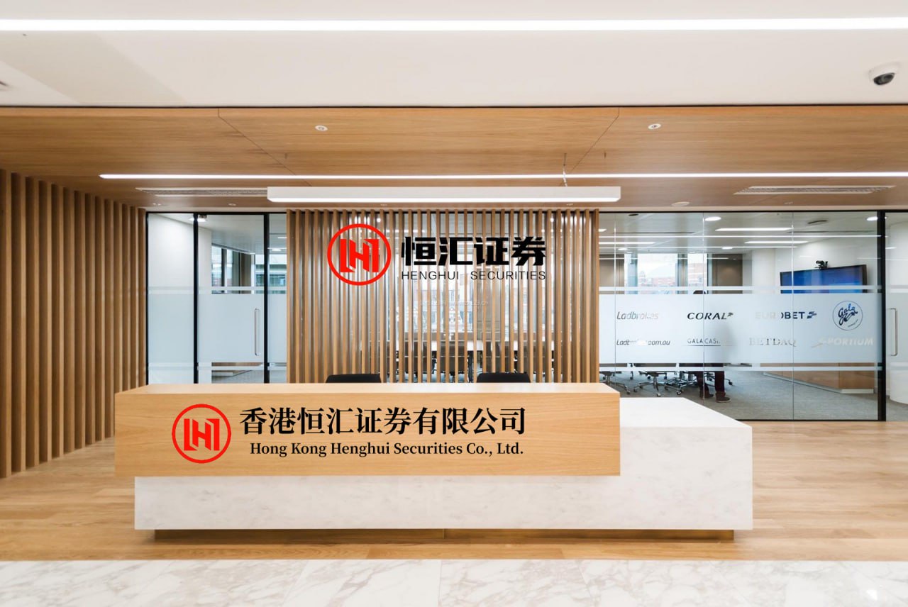 富邦配资 1894年，邓世昌的三姨太挺着六个月孕肚接旨，太后赏了块24斤金匾，